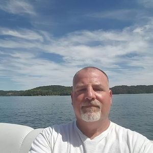 Meet your Posher, Donnie